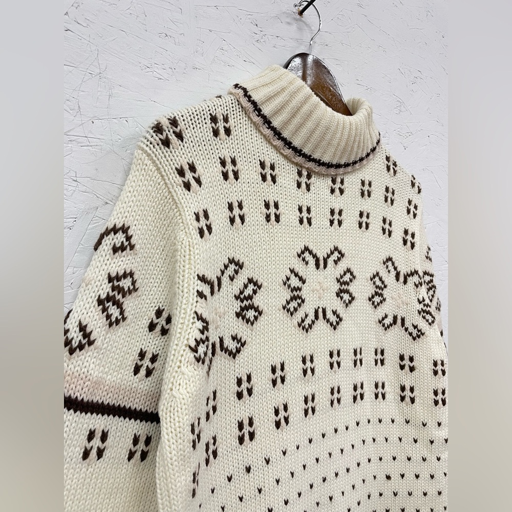 Vintage Kari Lynn Snowflake Pattern Knit Turtleneck, Size M, Cream